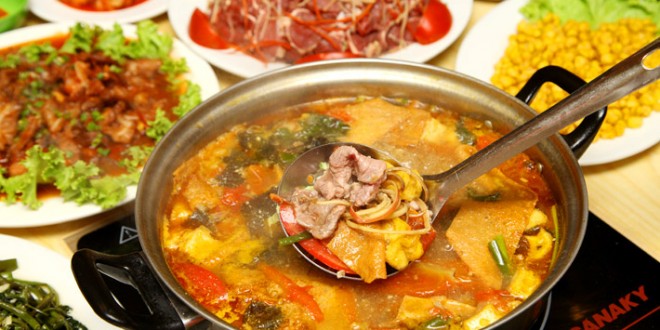 lẩu riêu cua bắp bò -món ăn ngon hà nội